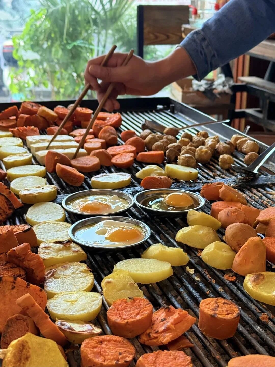 Yunnan Barbecue: Smoke, Fire, and the Warmest Table in Town